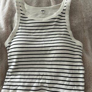 UNIQLO Ribbed Cropped Bra Top (Tank Top)